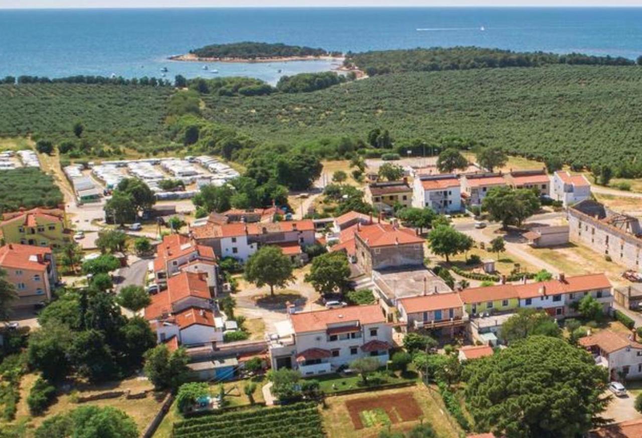 Apartments Vojvoda Porec Ngoại thất bức ảnh