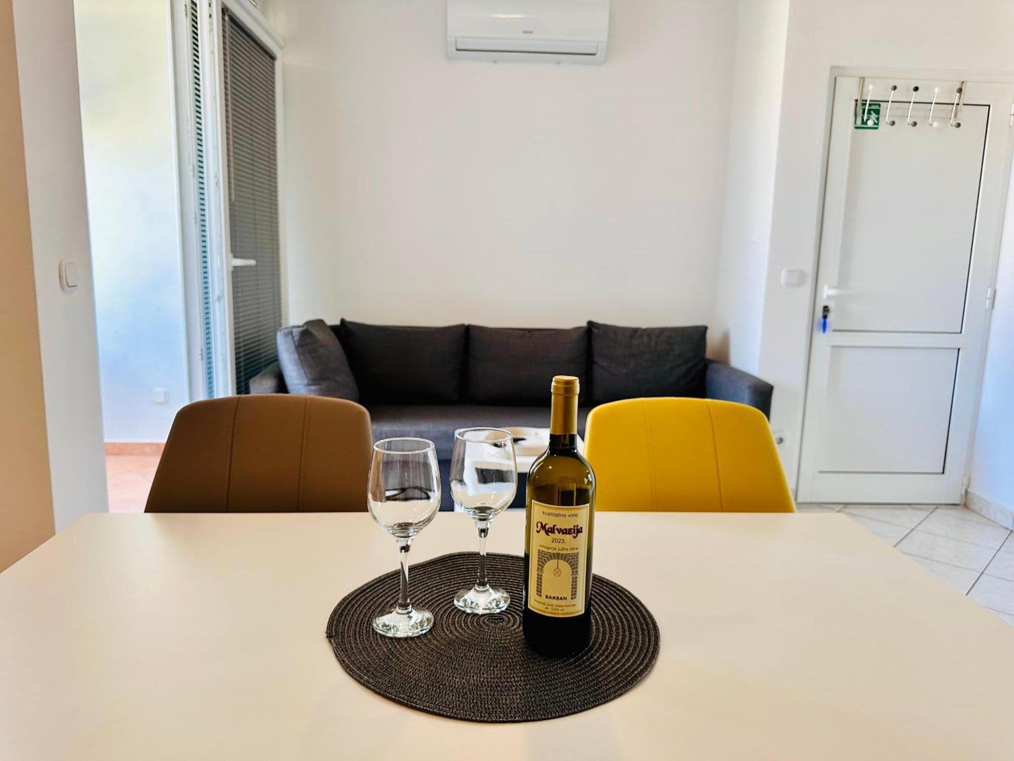 Apartments Vojvoda Porec Ngoại thất bức ảnh